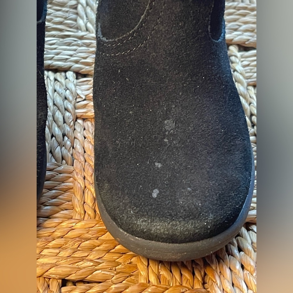 UGG Black Boots - Picture 6 of 8